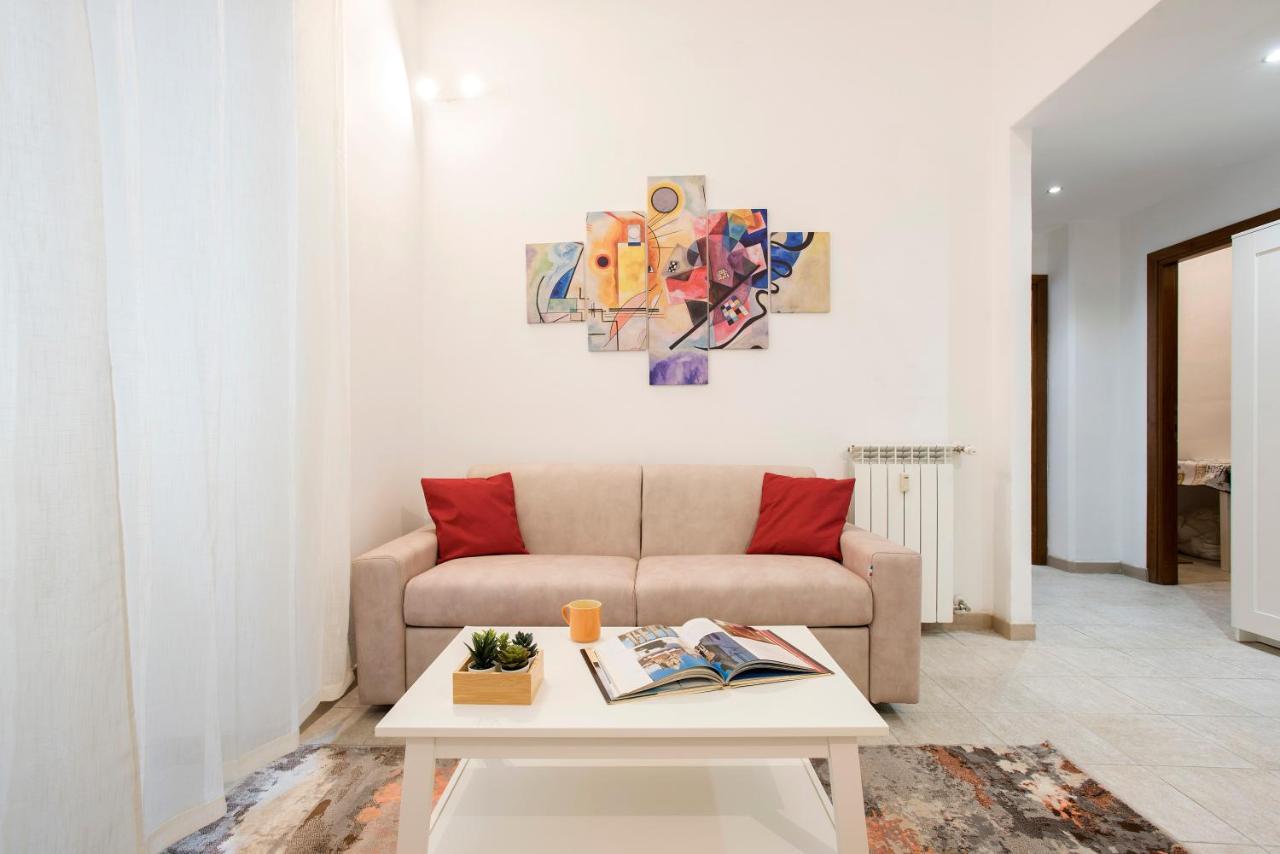 Exclusive A Pochi Passi Dal Centro Apartment Rome